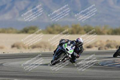 media/Dec-06-2025-CVMA (Sat) [[4a896cc04c]]/Race 8- Formula 40 MW and LW/